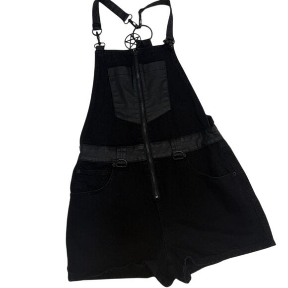 Killstar medium gothic Dean denim overalls bib shorts SH 3008 - Picture 10 of 10